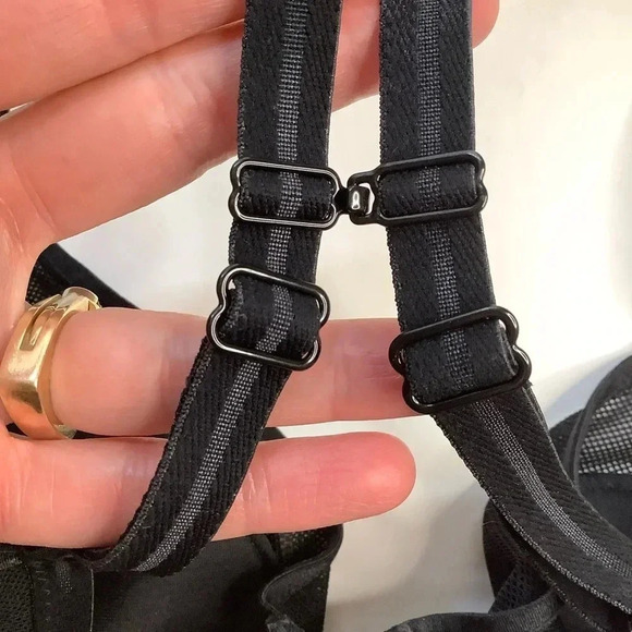 CHANTELLE Black Lightweight Mesh Underwire Bra Size 30D - Picture 8 of 12